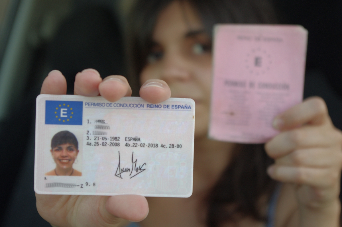 spanish driving license ..
